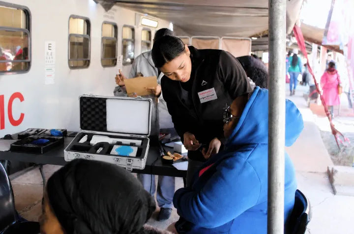 MOBILE & OUTREACH CARE